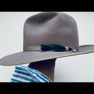 Vintage sheltonian felted hat in grey